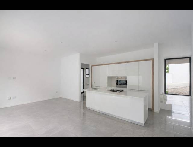3 BEDROOM CLUSTER FOR SALE IN BRYANSTON